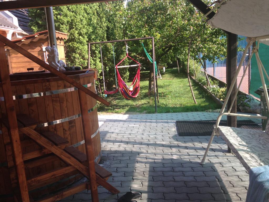 Abszolut Vendeghaz Keszthely Buitenkant foto