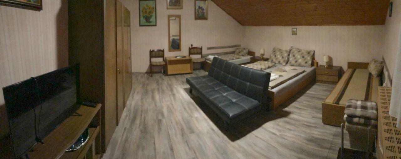 Abszolut Vendeghaz Keszthely Buitenkant foto